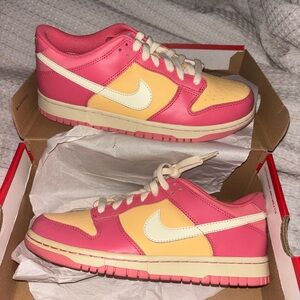 Strawberry Peach Nike dunks